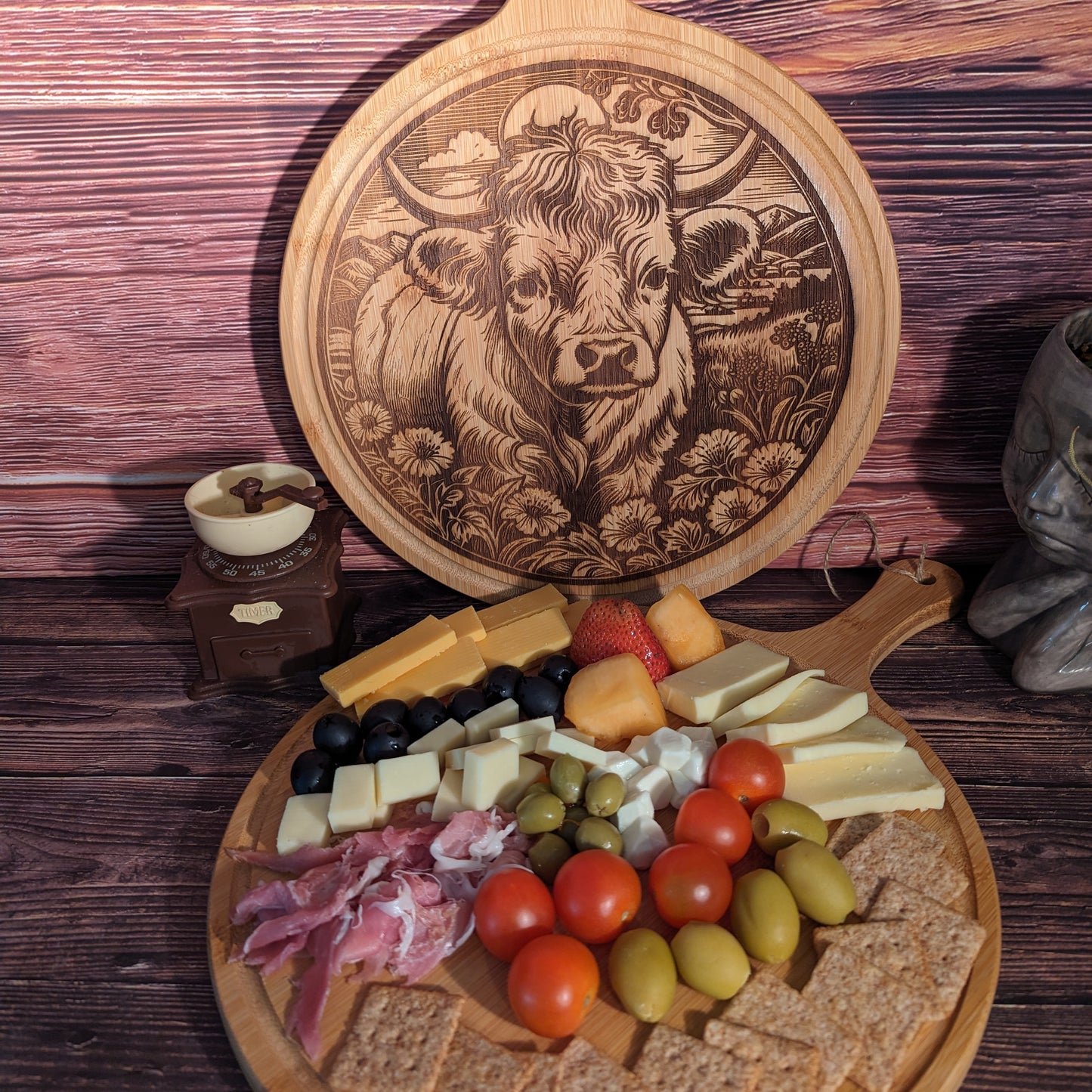 Charcuterie Tray (Highland Cow)